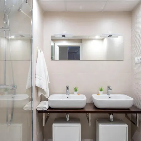 Apartment Couples By Costarentals - Ref 131 *