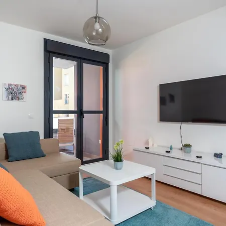 Apartment Couples By Costarentals - Ref 131